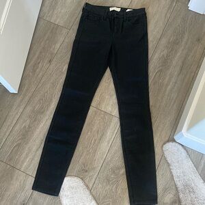 Tom Tailer Denim leather like pants W26 L32
Extra skinny
Nela
